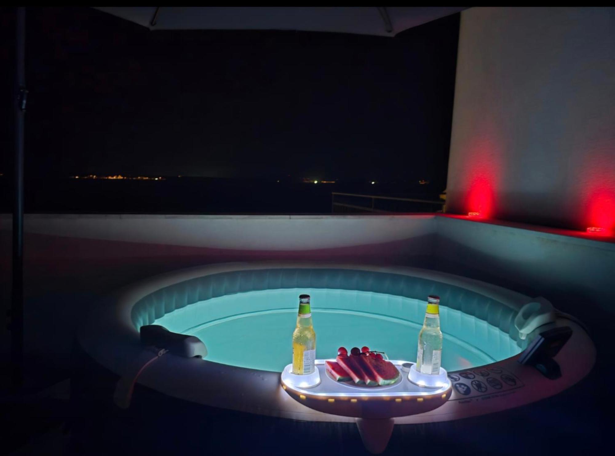 Summer Apartment , 4 Rooms, Sea View With Jacuzzi Podstrana Zewnętrze zdjęcie